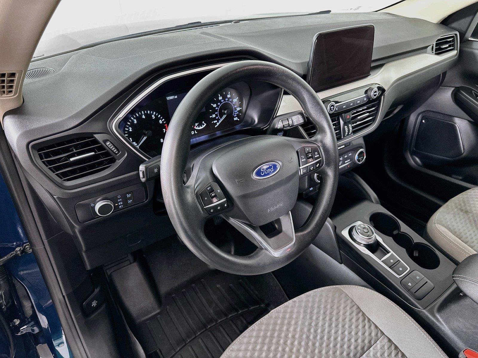 Used 2020 Ford Escape SE AWD/4WD image 23