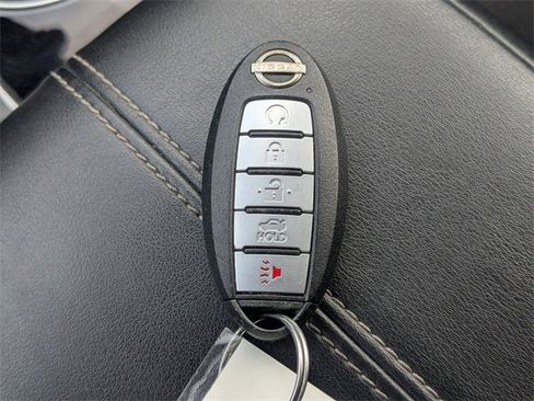 Used 2024 Nissan Altima 2.5 SV image 31