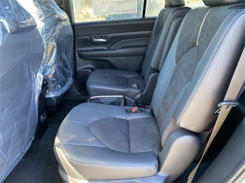 New 2026 Toyota Grand Highlander AWD Hybrid image 7