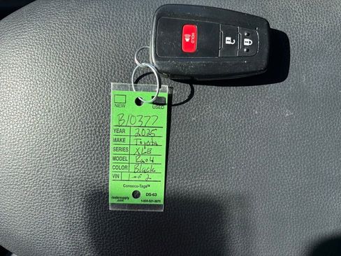 Certified 2025 Toyota RAV4 XLE AWD/4WD image 29