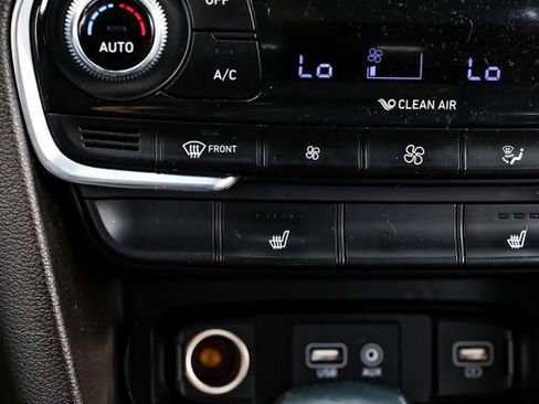 Used 2019 Hyundai Santa Fe Limited w/ Cargo Package image 34