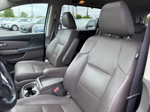 Used 2014 Honda Odyssey EX-L image 19