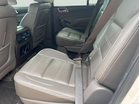 Used 2015 GMC Yukon Denali w/ Open Road Package image 32