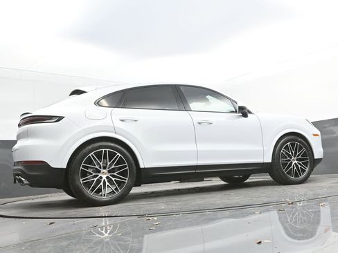 New 2026 Porsche Cayenne Coupe image 35