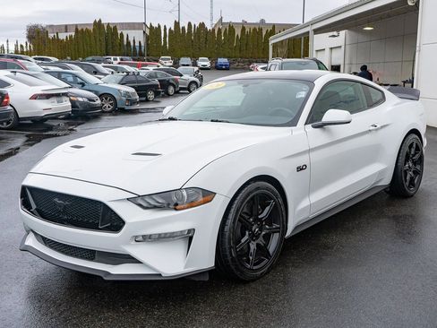 Used 2020 Ford Mustang GT w/ Equipment Group 301A image 6