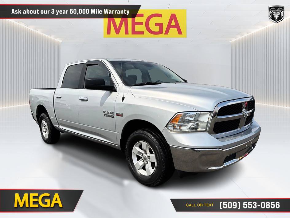 Used 2017 RAM 1500 Classic SLT AWD/4WD image 3