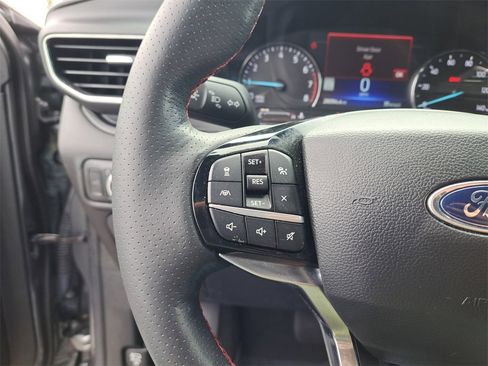 Certified 2022 Ford Explorer ST-Line w/ Class IV Trailer Tow Package image 17