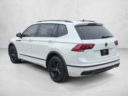 Used 2023 Volkswagen Tiguan SE R-Line image 7