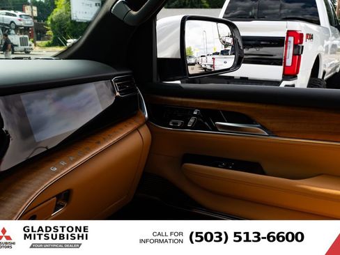 Used 2022 Jeep Grand Wagoneer Series III w/ Rear Seat Video Group 1 AWD/4WD image 20