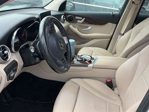Used 2016 Mercedes-Benz GLC 300 image 12