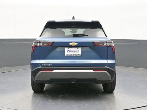 New 2026 Chevrolet Equinox LT FWD image 10