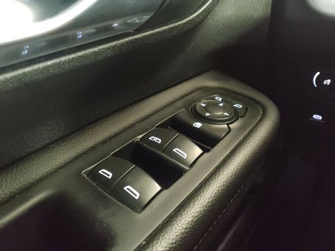 Used 2020 GMC Terrain SLT w/ Preferred Package FWD image 27