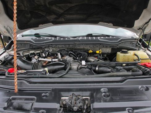 Used 2019 Ford F250 Lariat w/ Chrome Package AWD/4WD image 12