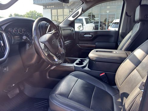 Used 2021 Chevrolet Silverado 1500 RST w/ Texas Edition Plus AWD/4WD image 3