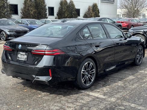 New 2026 BMW 550e xDrive image 5