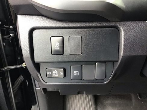 Used 2023 Toyota Tacoma SR5 image 28