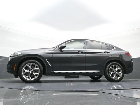 Used 2025 BMW X4 xDrive30i AWD/4WD image 24