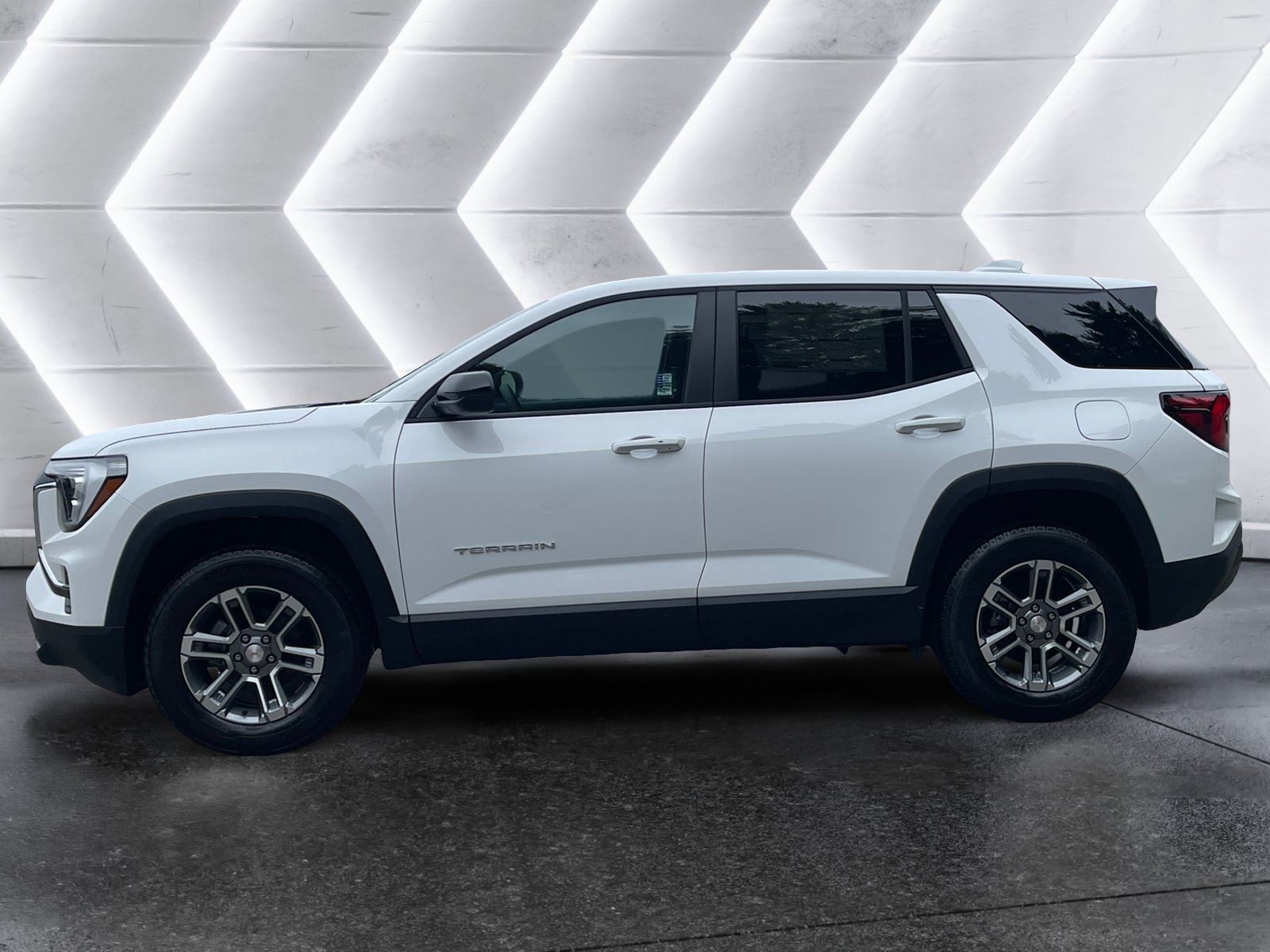 New 2027 GMC Terrain Elevation AWD/4WD image 3