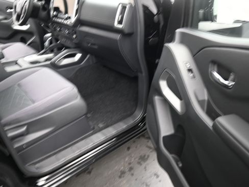 New 2026 Nissan Frontier SV w/ All-Weather Content Package AWD/4WD image 19