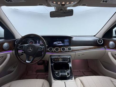 Used 2017 Mercedes-Benz E 300 image 14