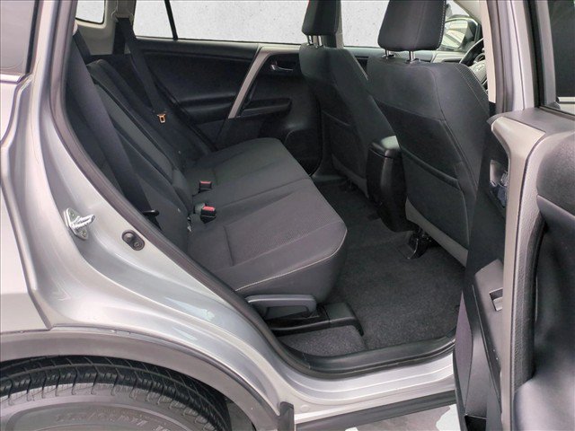 Used 2016 Toyota RAV4 XLE FWD image 20