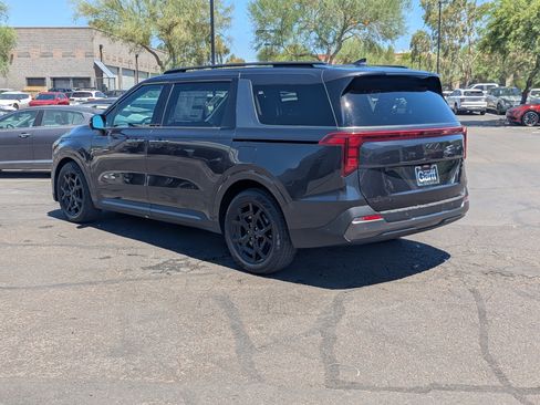 New 2026 Kia Carnival SX w/ SX Dark Edition Package image 4