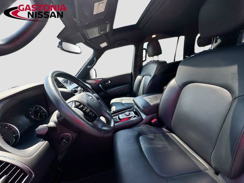 Used 2023 Nissan Armada SL w/ Midnight Edition Package RWD image 29