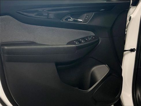 Used 2025 Chevrolet TrailBlazer LT image 9