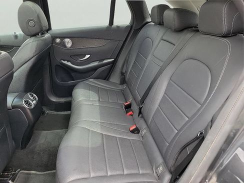 Used 2020 Mercedes-Benz GLC 300 4MATIC image 15