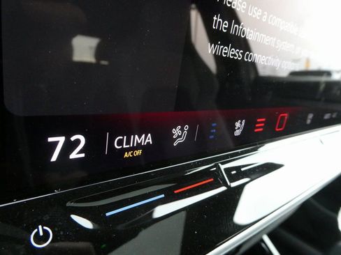 New 2026 Volkswagen GTI SE FWD image 14