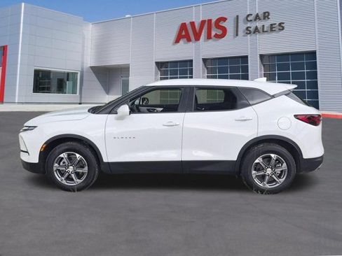 Used 2025 Chevrolet Blazer LT FWD image 10