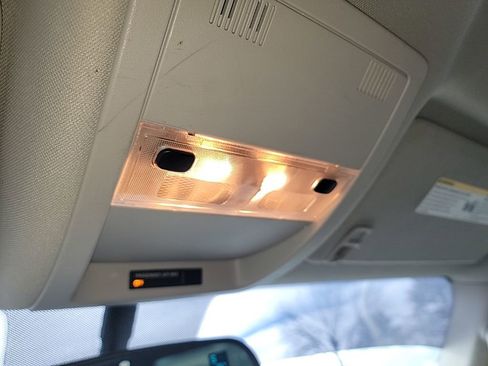 Used 2008 Chevrolet Silverado 1500 LT w/ Suspension Package, Off-Road image 21