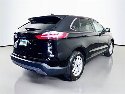 Used 2023 Ford Edge SEL image 9