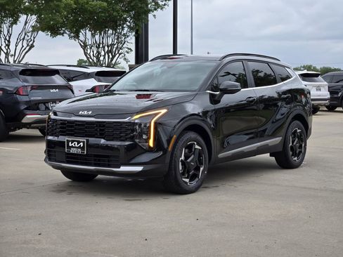 New 2026 Kia Sportage EX AWD/4WD image 2