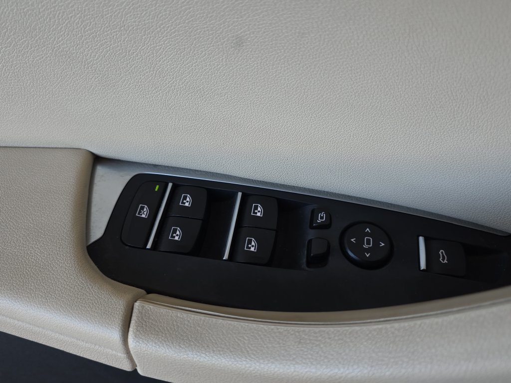 Used 2019 BMW X3 xDrive30i AWD/4WD image 30