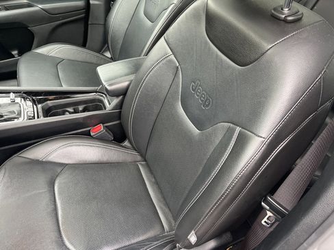 Certified 2022 Jeep Compass High Altitude image 3