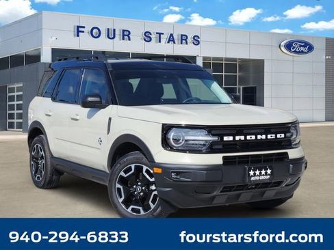Used 2024 Ford Bronco Sport Outer Banks AWD/4WD image 1