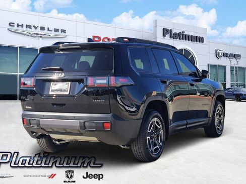 New 2026 Jeep Cherokee Laredo AWD/4WD image 5