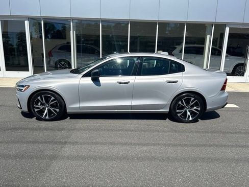 Certified 2023 Volvo S60 B5 Plus w/ Climate Package AWD/4WD image 2