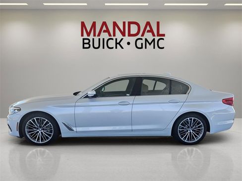 Used 2019 BMW 530i w/ Convenience Package image 9