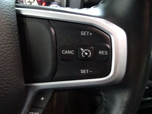 Certified 2022 RAM 1500 Big Horn AWD/4WD image 8