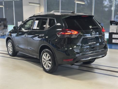 Used 2019 Nissan Rogue SV AWD/4WD image 7