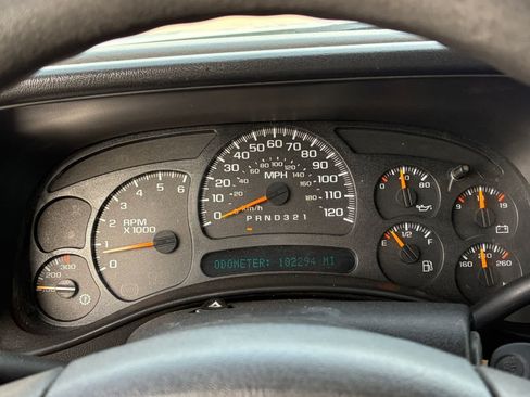 Used 2007 Chevrolet Silverado 2500 W/T w/ Skid Plate Package AWD/4WD image 20