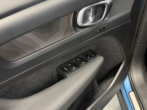 Certified 2023 Volvo XC40 Recharge Plus AWD/4WD image 8