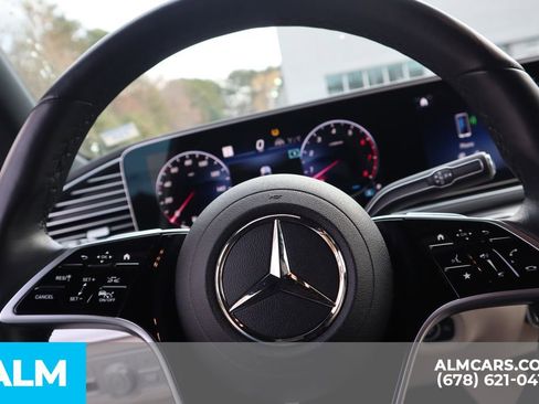 Used 2025 Mercedes-Benz GLS 450 4MATIC image 35