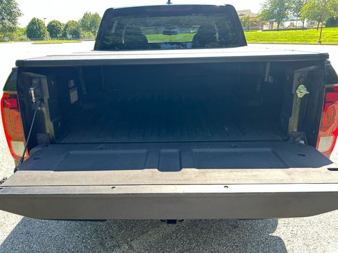 Used 2017 Honda Ridgeline RTL-T image 18