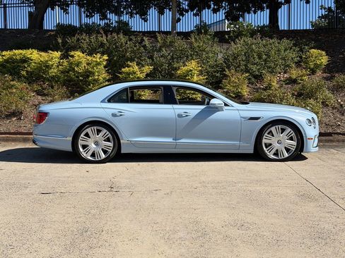 New 2026 Bentley Flying Spur Plug-In Hybrid image 5