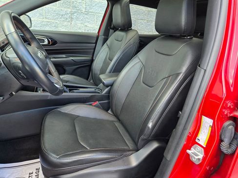 Used 2022 Jeep Compass Limited w/ (RED) Package AWD/4WD image 13