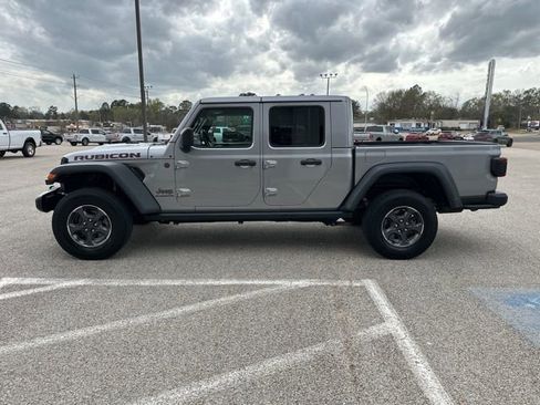 Used 2020 Jeep Gladiator Rubicon image 4