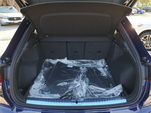 New 2025 Audi Q3 2.0T Premium image 31